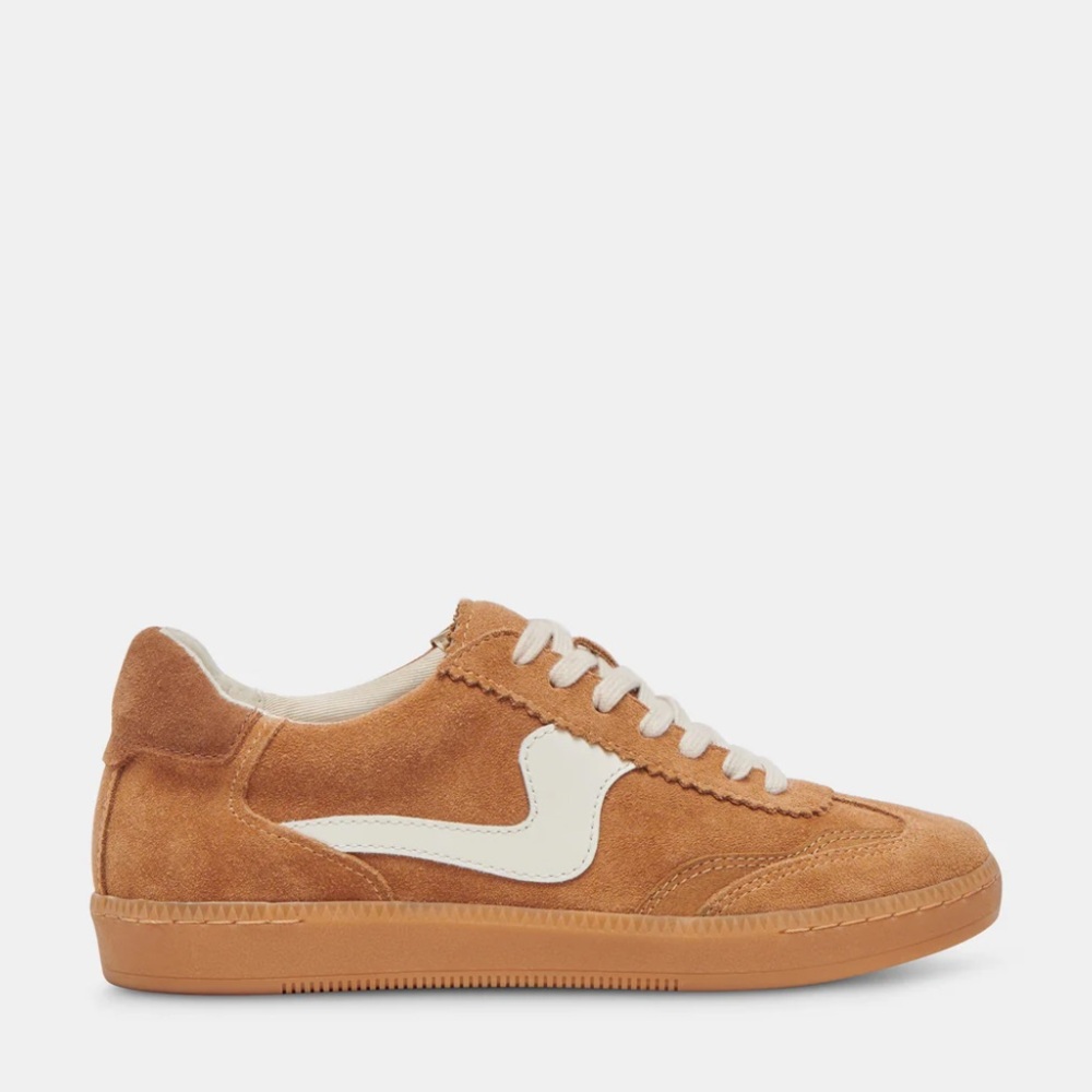 Dolce Vita notice sneakers